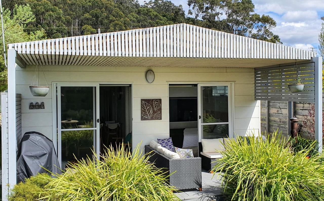 Goat Island Bungalow Ulverstone Exteriör bild